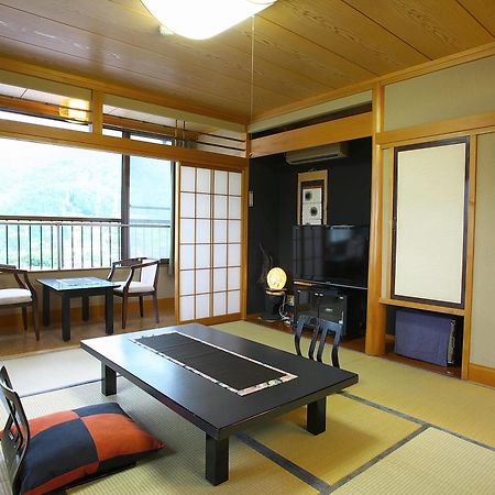Ryokan Marukyo Fujiwara Exteriér fotografie